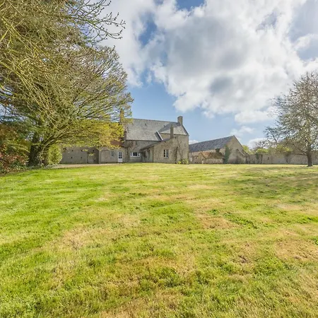 Holiday home Le De Marguerite